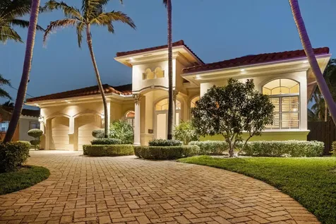 371 SE 15th Avenue Pompano Beach FL 33060