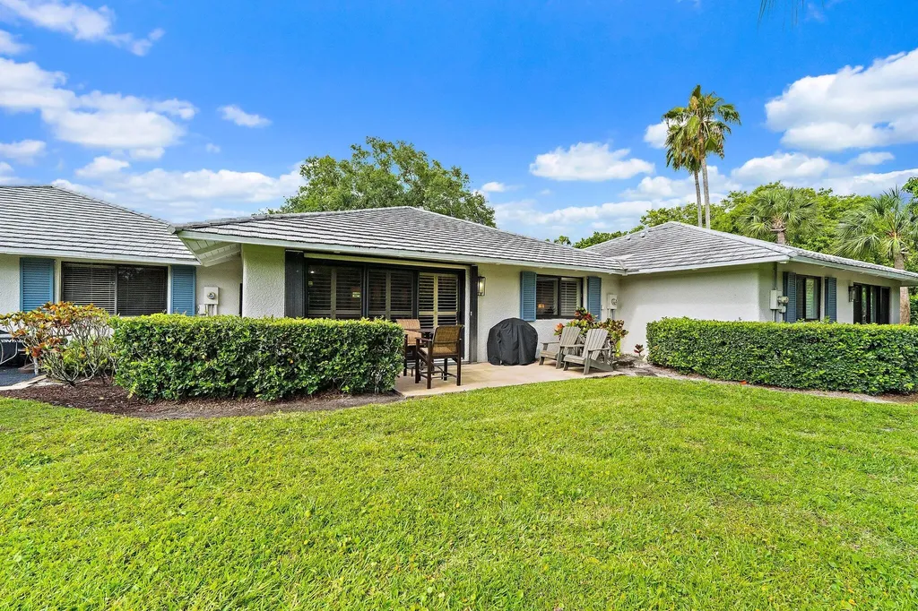 834 Club Drive Palm Beach Gardens FL 33418