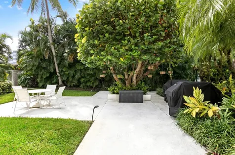 2860 S Ocean Boulevard Palm Beach FL 33480