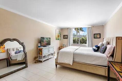 2860 S Ocean Boulevard Palm Beach FL 33480