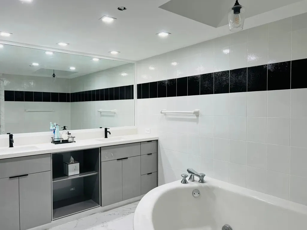 19707 Turnberry Way Aventura FL 33180