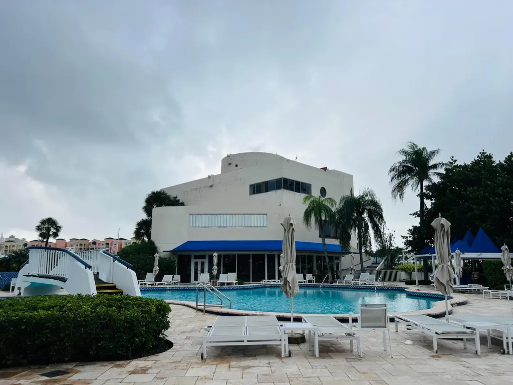 19707 Turnberry Way Aventura FL 33180