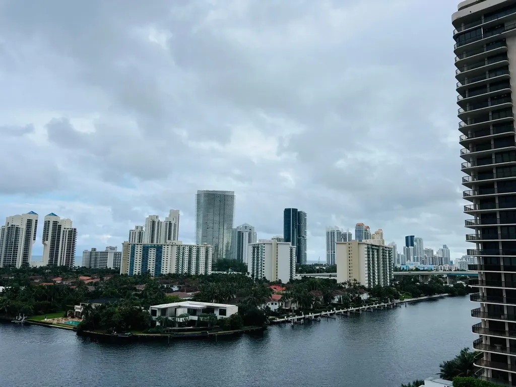 19707 Turnberry Way Aventura FL 33180