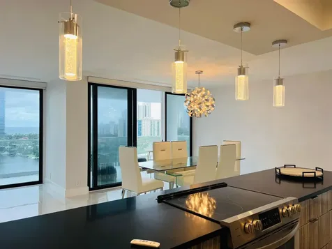 19707 Turnberry Way Aventura FL 33180