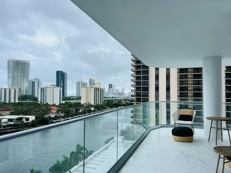 19707 Turnberry Way Aventura FL 33180
