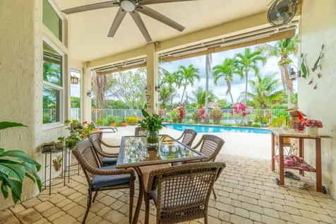 712 Verona Court Weston FL 33326