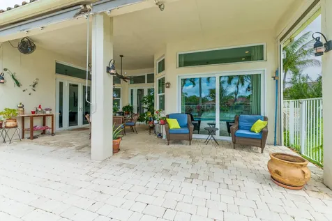 712 Verona Court Weston FL 33326