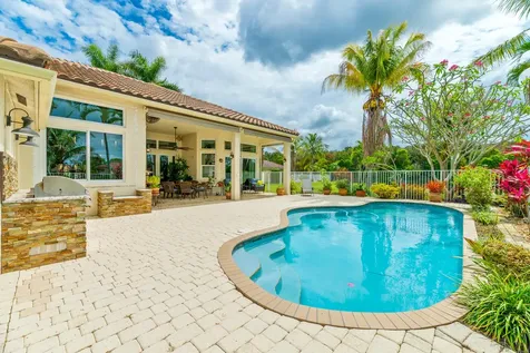 712 Verona Court Weston FL 33326