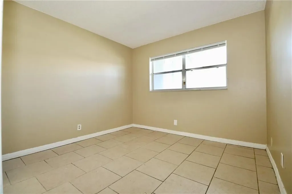 9915 Sandalfoot Boulevard Boca Raton FL 33428
