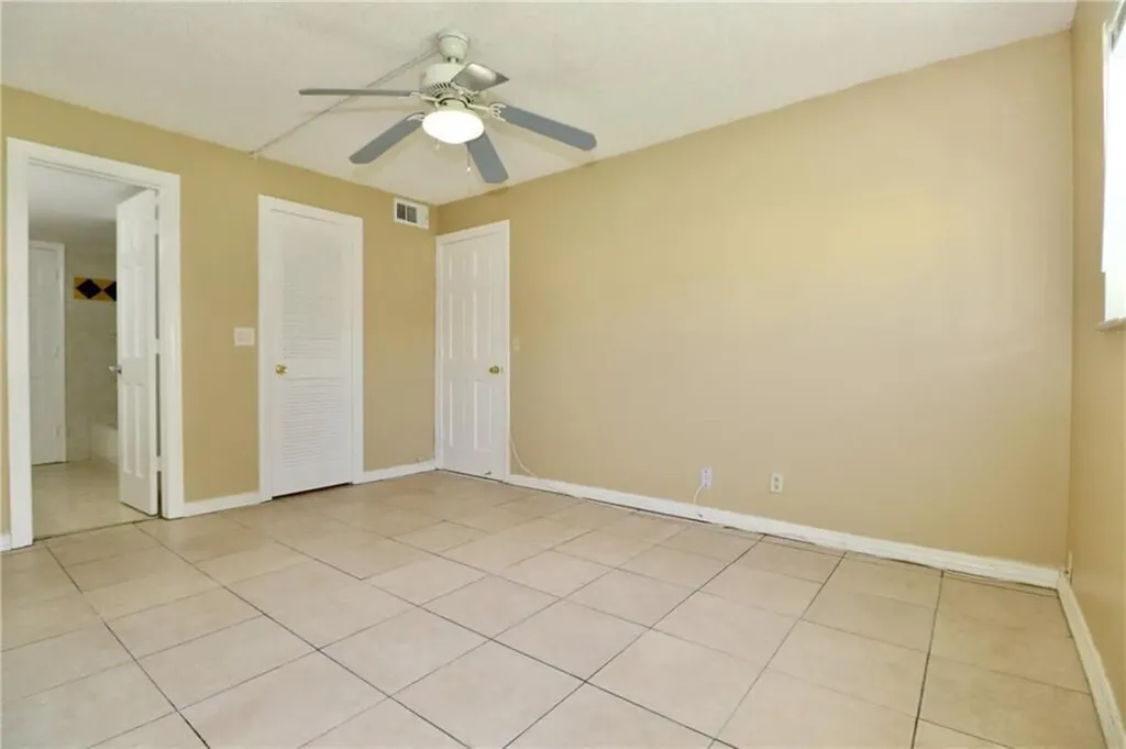 9915 Sandalfoot Boulevard Boca Raton FL 33428