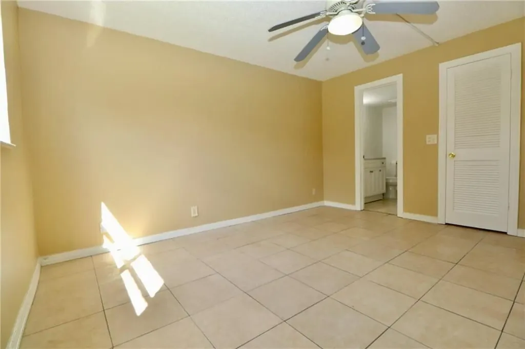 9915 Sandalfoot Boulevard Boca Raton FL 33428