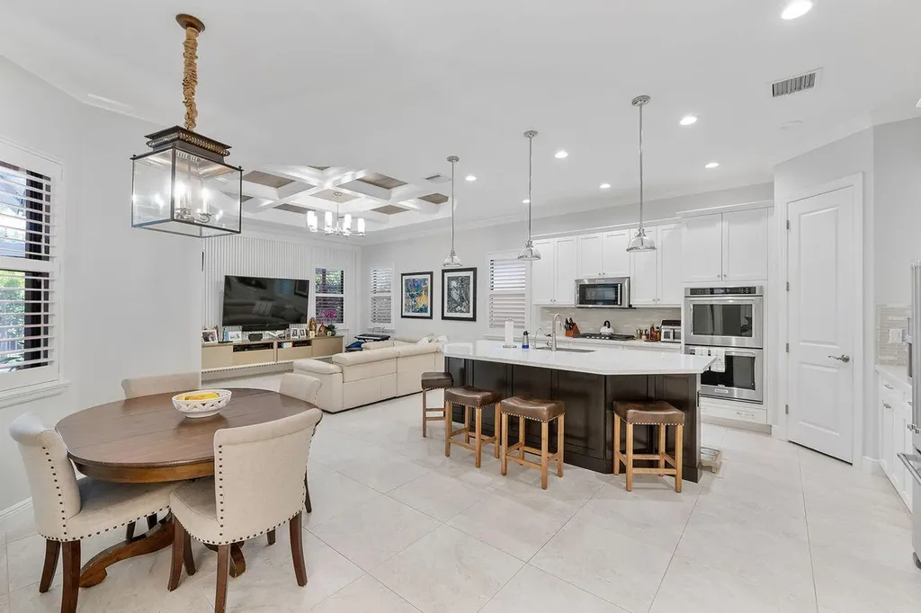 8040 NW 112th Terrace Parkland FL 33076