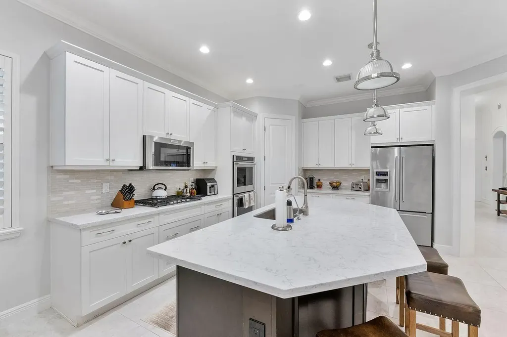 8040 NW 112th Terrace Parkland FL 33076