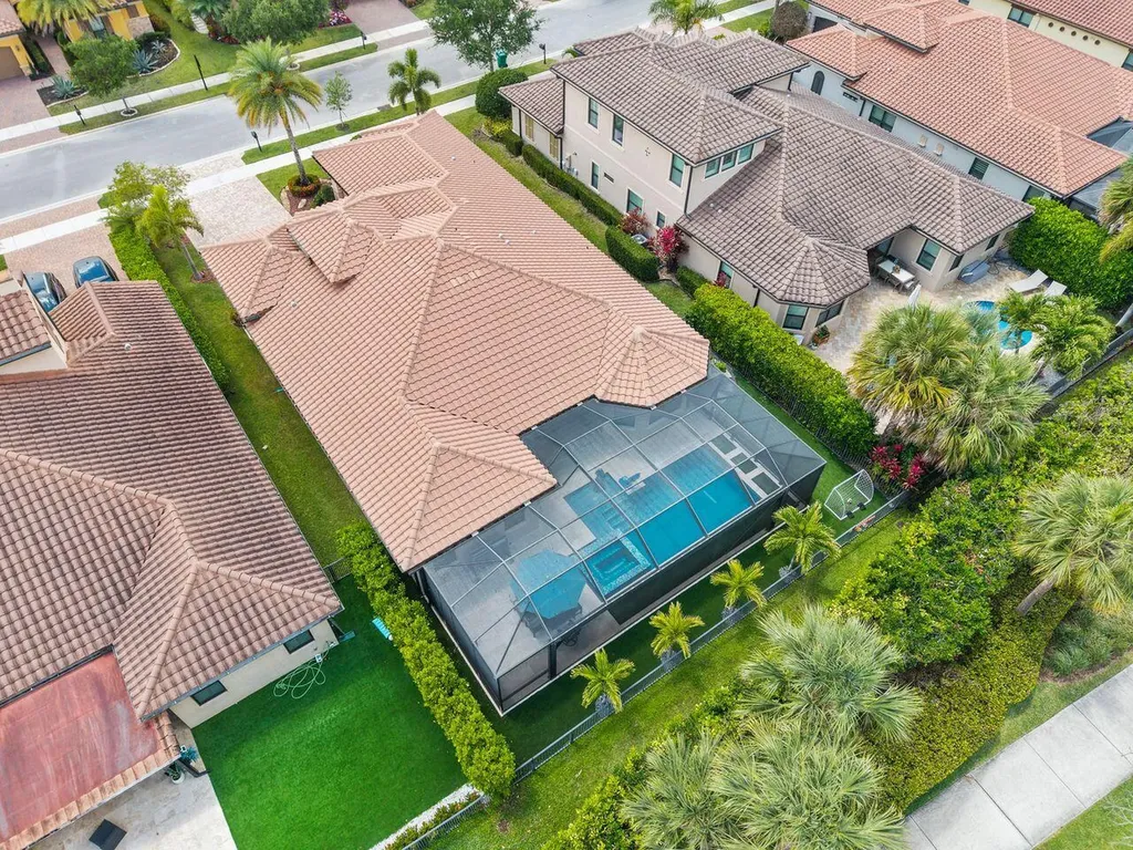 8040 NW 112th Terrace Parkland FL 33076