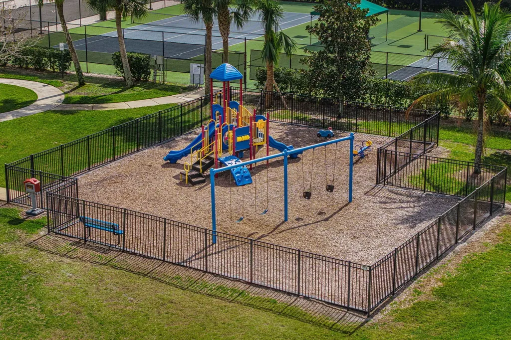 2037 SW Providence Place Port St Lucie FL 34953