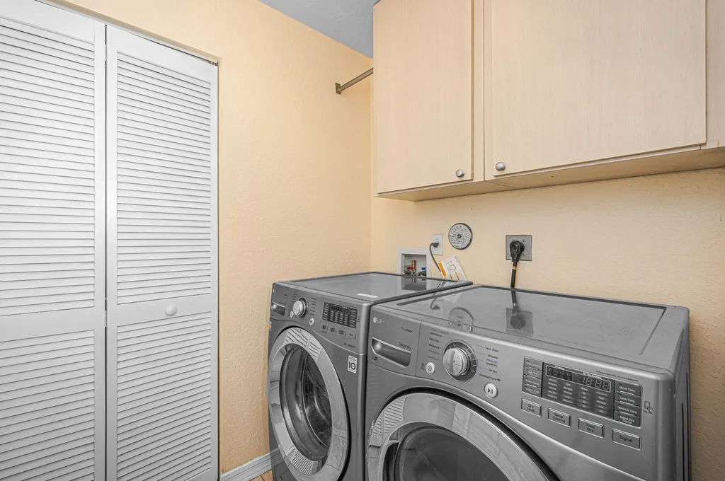 2037 SW Providence Place Port St Lucie FL 34953
