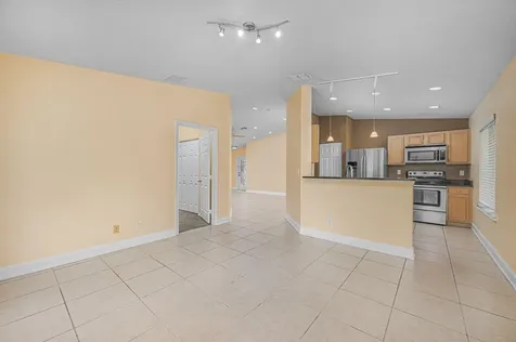 2037 SW Providence Place Port St Lucie FL 34953
