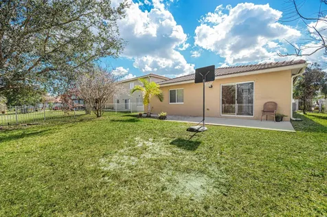 2037 SW Providence Place Port St Lucie FL 34953