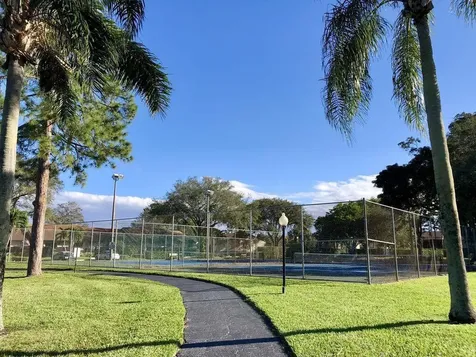 519 Shady Pine Way Greenacres FL 33415