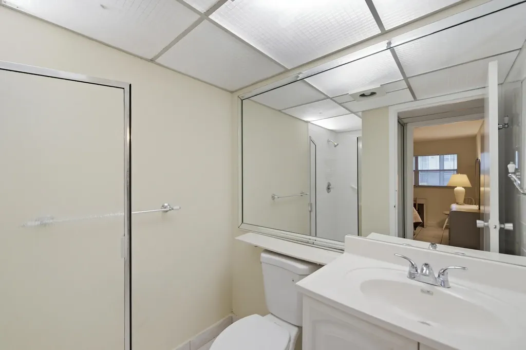 724 Flanders P Delray Beach FL 33484