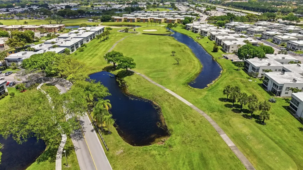 724 Flanders P Delray Beach FL 33484