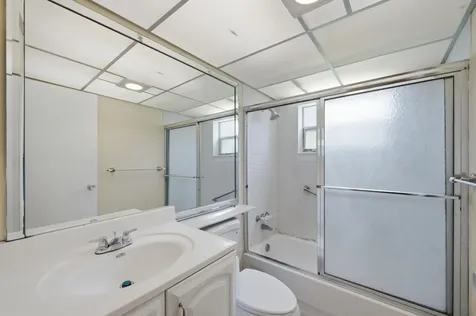 724 Flanders P Delray Beach FL 33484