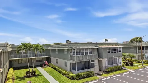 724 Flanders P Delray Beach FL 33484