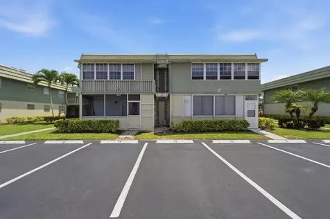 724 Flanders P Delray Beach FL 33484