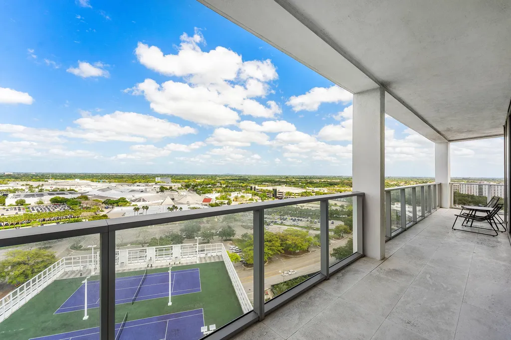 2000 Metropica Way Sunrise FL 33323
