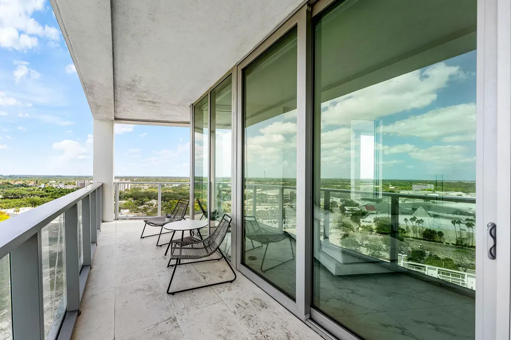2000 Metropica Way Sunrise FL 33323