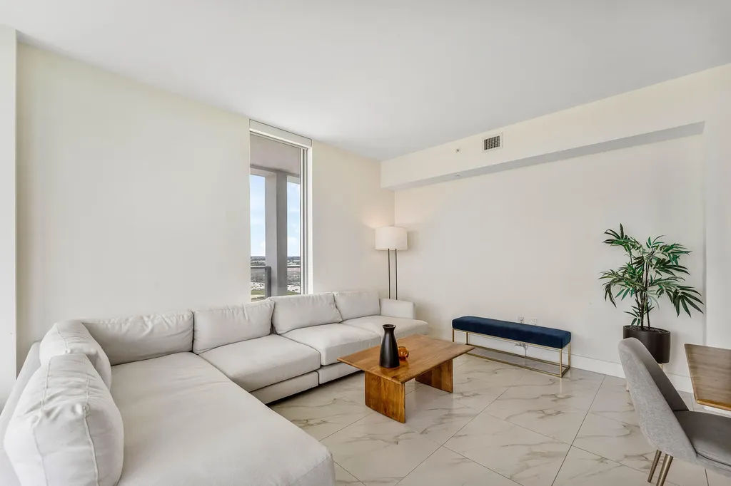 2000 Metropica Way Sunrise FL 33323