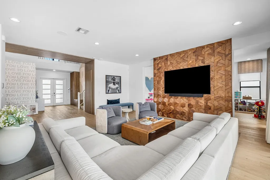 17099 Watersprite Lakes Road Boca Raton FL 33496