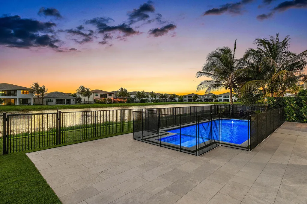 17099 Watersprite Lakes Road Boca Raton FL 33496