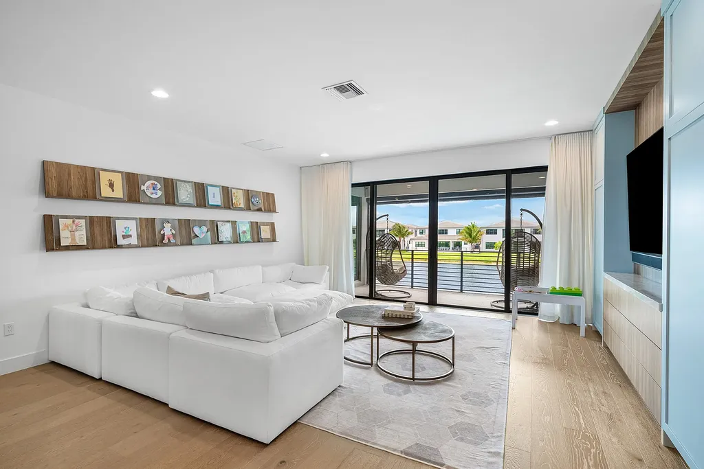 17099 Watersprite Lakes Road Boca Raton FL 33496