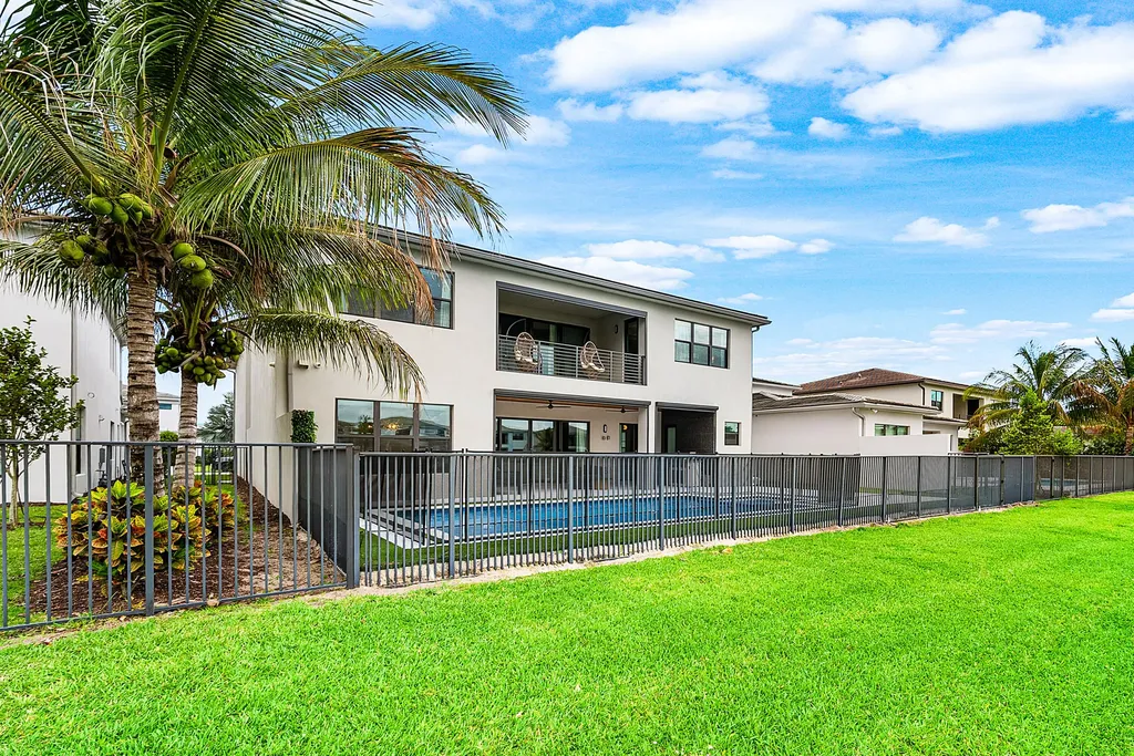17099 Watersprite Lakes Road Boca Raton FL 33496