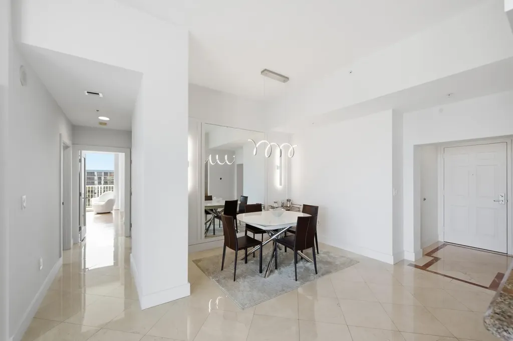 3020 NE 32nd Avenue Fort Lauderdale FL 33308
