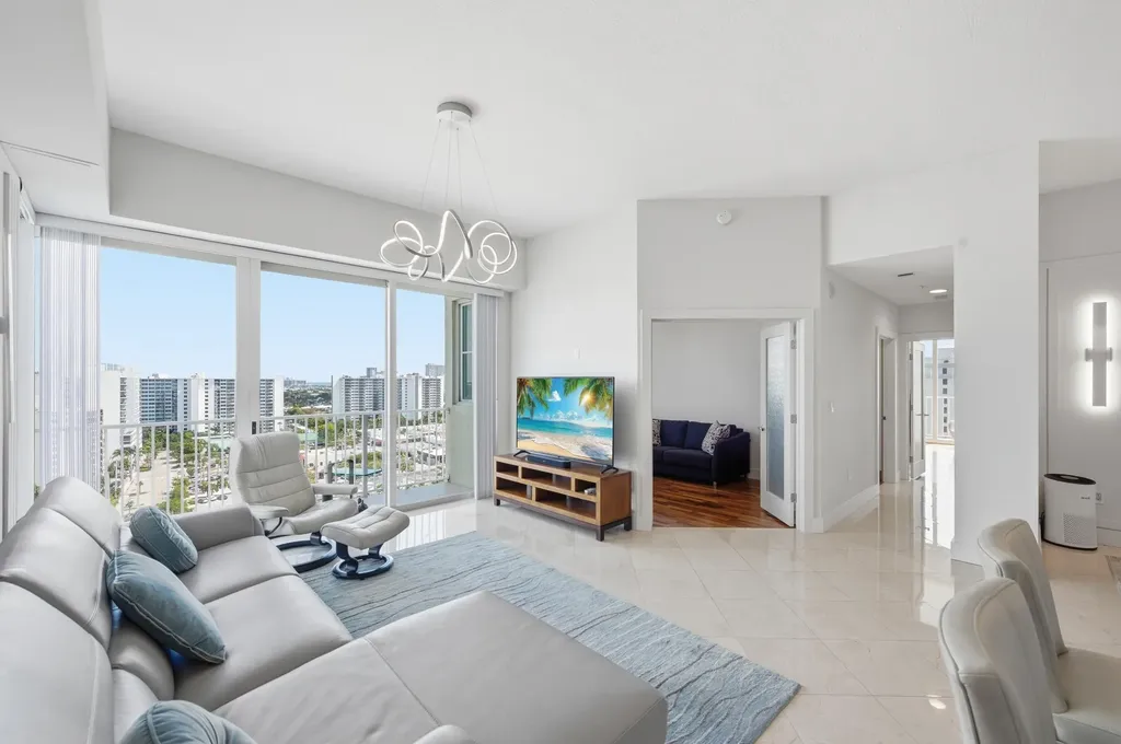 3020 NE 32nd Avenue Fort Lauderdale FL 33308