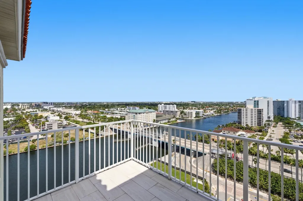 3020 NE 32nd Avenue Fort Lauderdale FL 33308