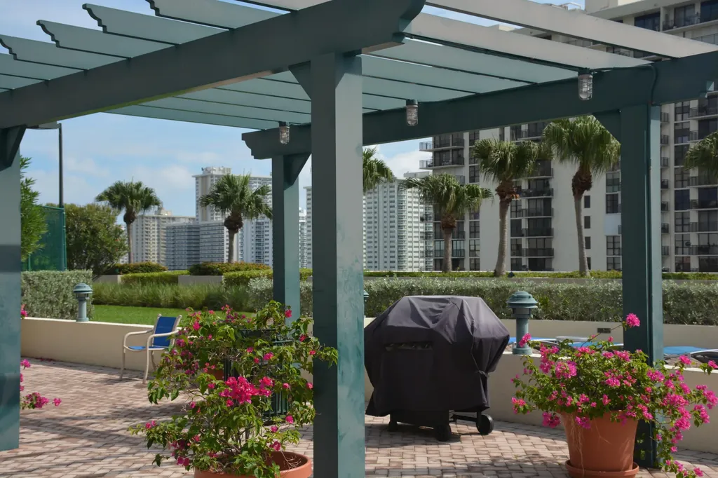3020 NE 32nd Avenue Fort Lauderdale FL 33308