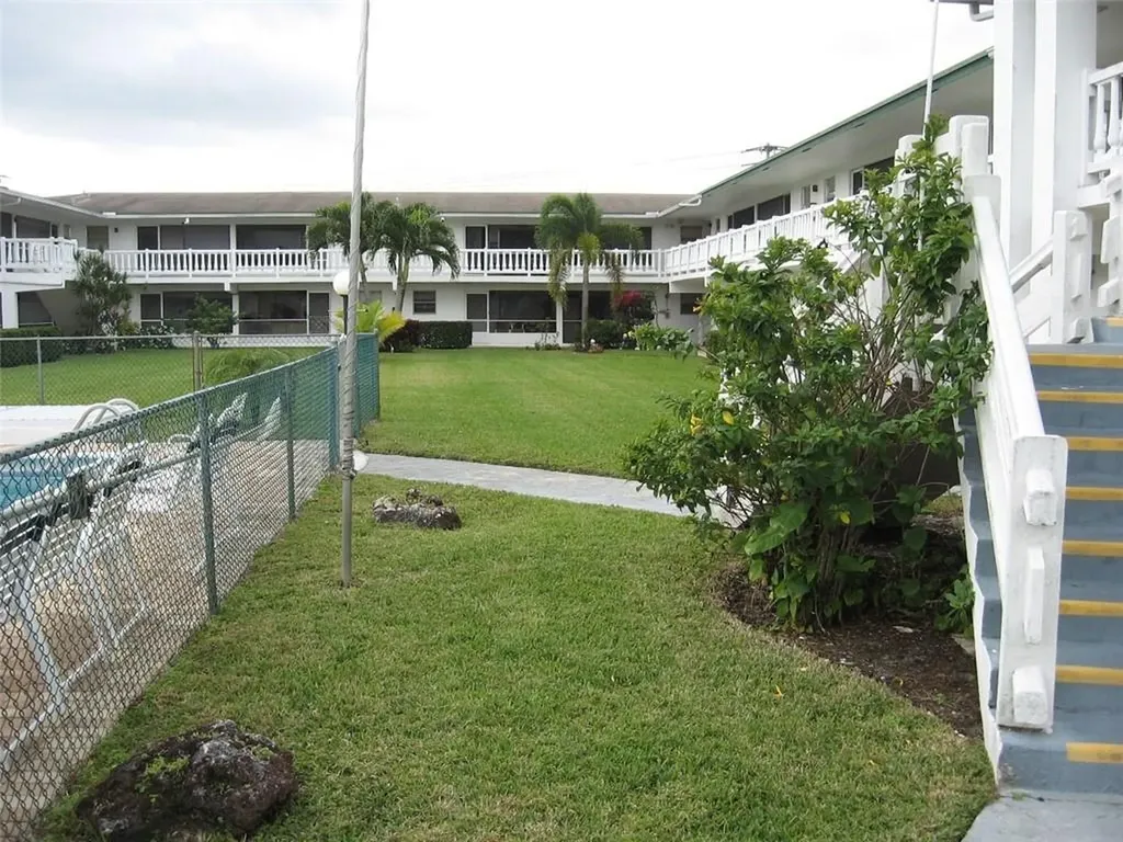 1621 NW 46th Avenue Lauderhill FL 33313