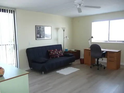 1202 S Lake Drive Lantana FL 33462