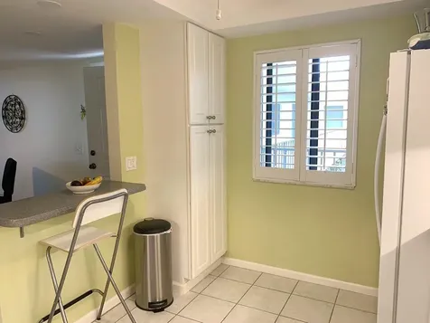 1202 S Lake Drive Lantana FL 33462