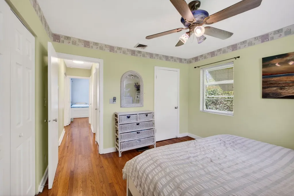 502 49th Street West Palm Beach FL 33407
