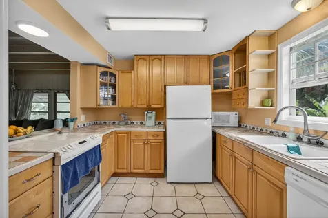 502 49th Street West Palm Beach FL 33407