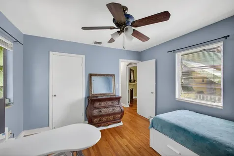 502 49th Street West Palm Beach FL 33407