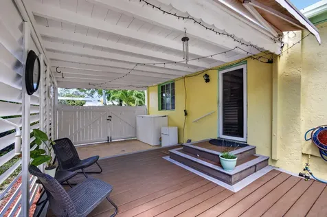 502 49th Street West Palm Beach FL 33407