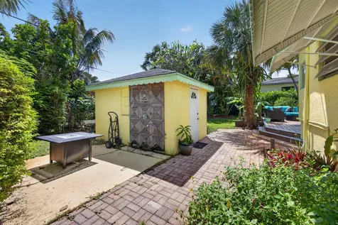 502 49th Street West Palm Beach FL 33407