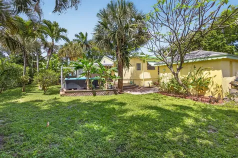 502 49th Street West Palm Beach FL 33407