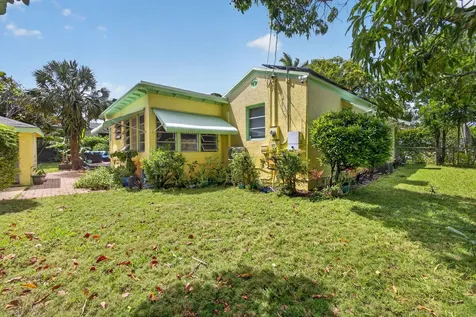 502 49th Street West Palm Beach FL 33407