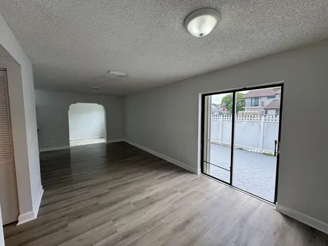 8917 SW Grand Canal Drive Miami FL 33174